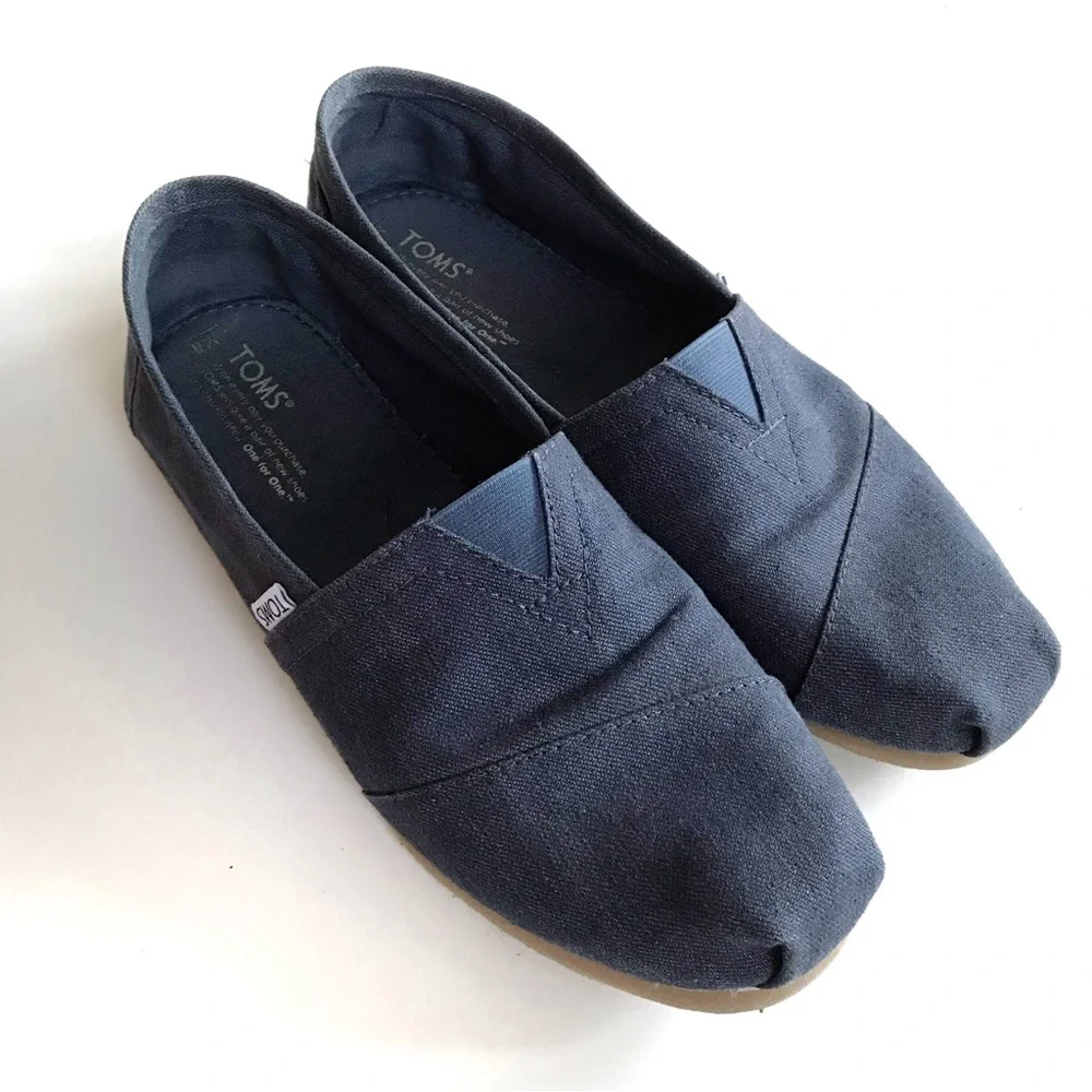 TOMS Navy Blue Men's Classics Sz 8 - Picture 1 of 4